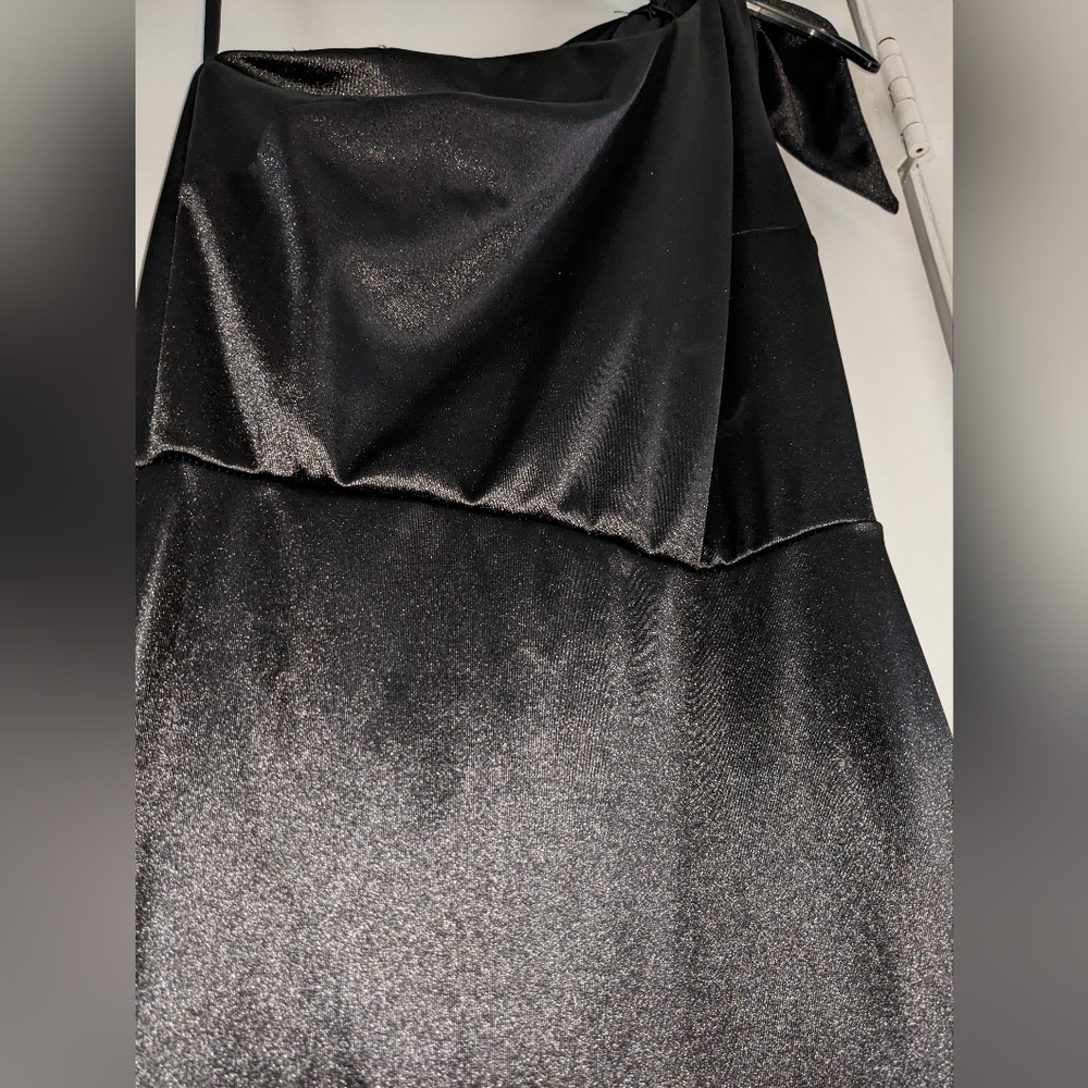 Black satin long dress/size S - Picture 6 of 7
